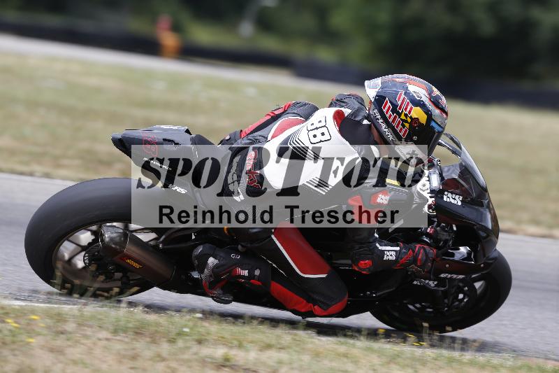 /32 07.07.2025 Plüss Moto Sport ADR/Freies Fahren/88